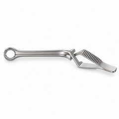 Calman Carotid Bulldog Clamp – Angled, 40 mm Tip — top view, catalogue illustration on white background