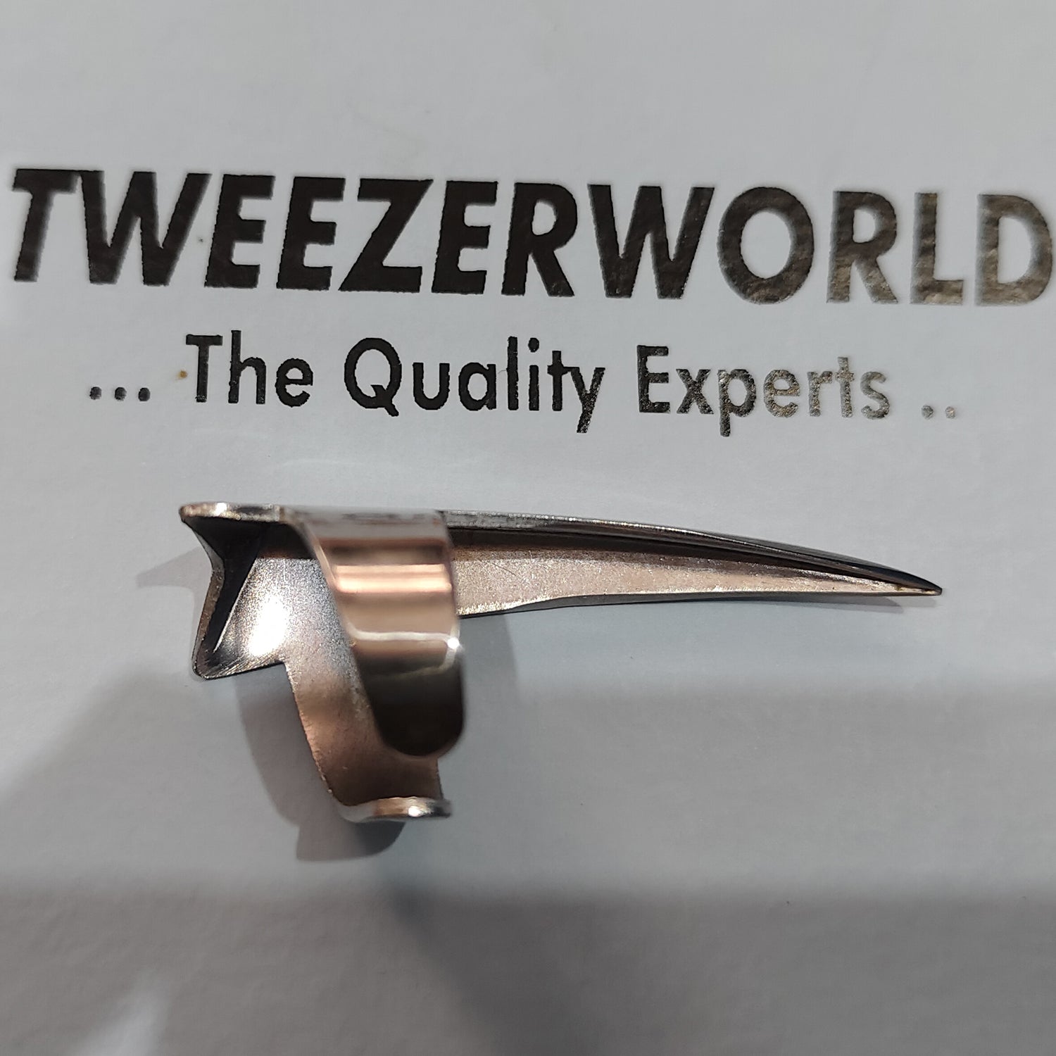 Precision Hair Parting Tool – TWEEZER WORLD