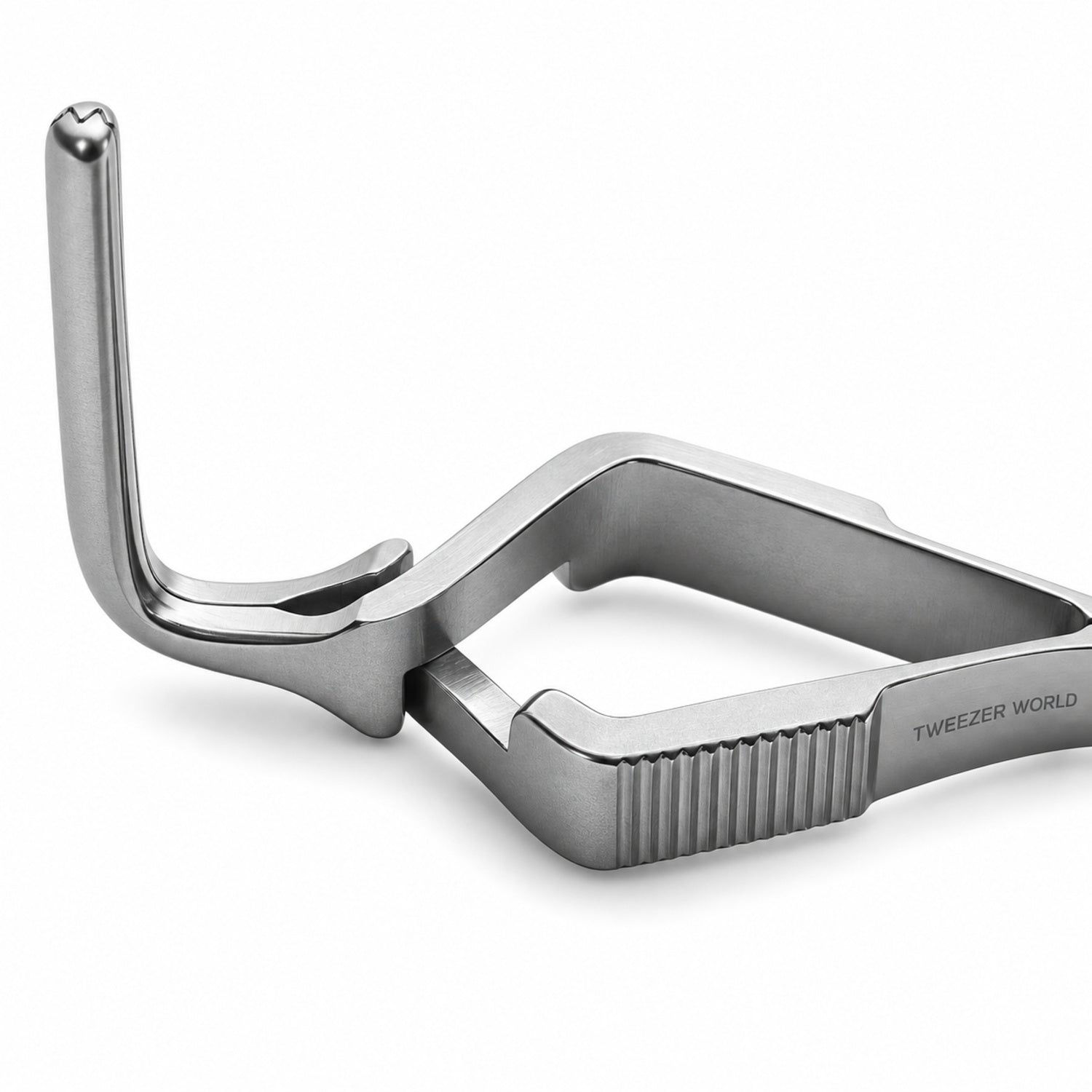 DeBakey Cross-Action Bulldog Clamp – 90° Angled, 7 cm — jaw detail catalogue illustration