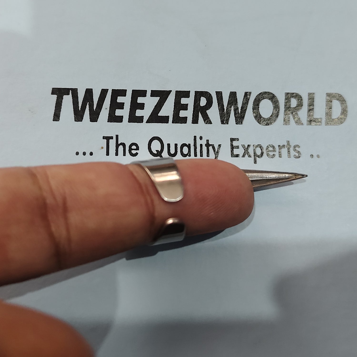 Precision Hair Parting Tool – TWEEZER WORLD