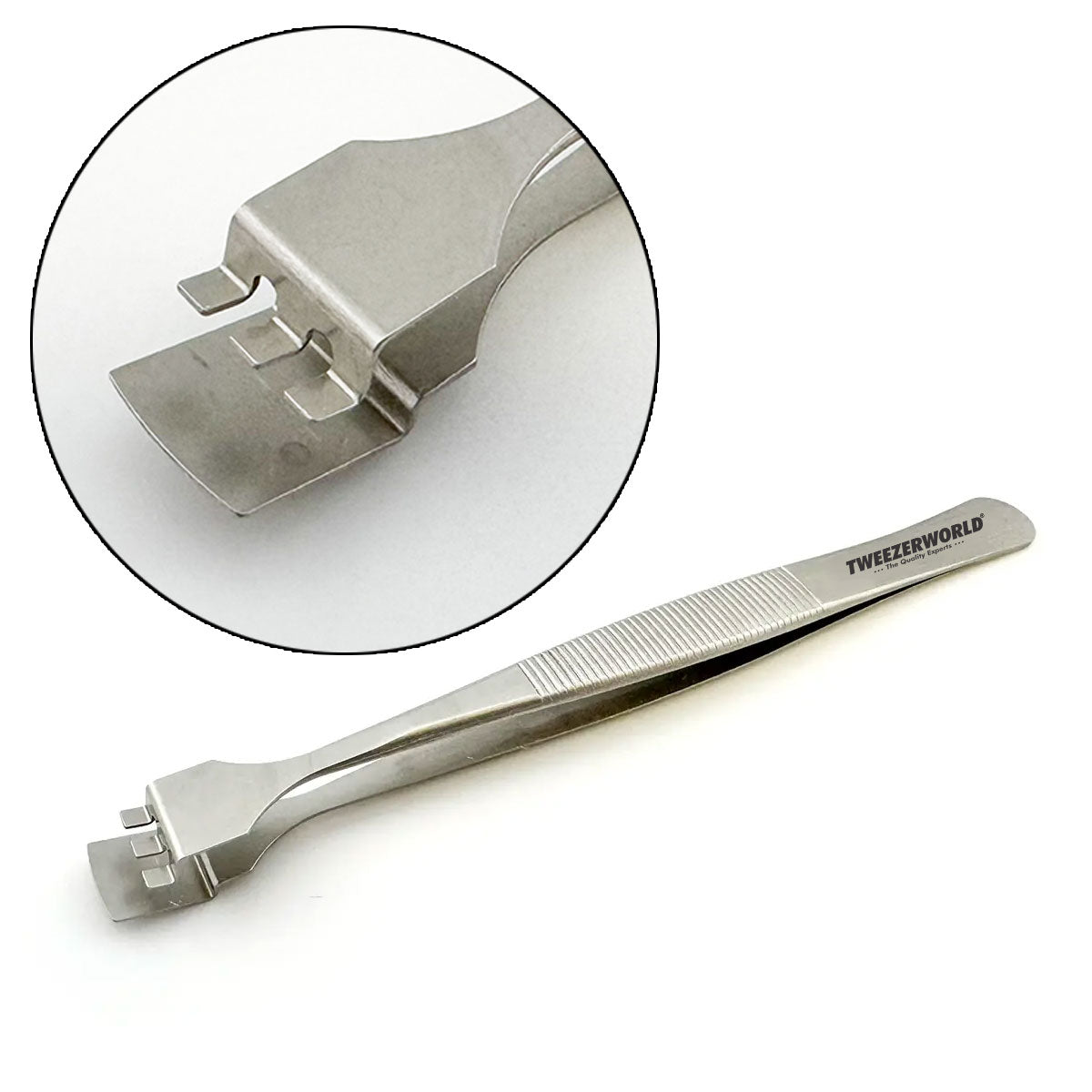 Semiconductor wafer handling tweezers with broad support paddle and three upper contact tabs