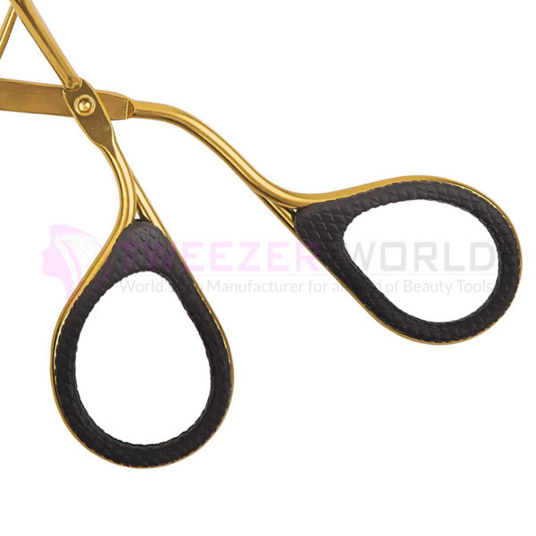 Titanium Coated Gold for Maximum Durability The Curl Eyelash Curler